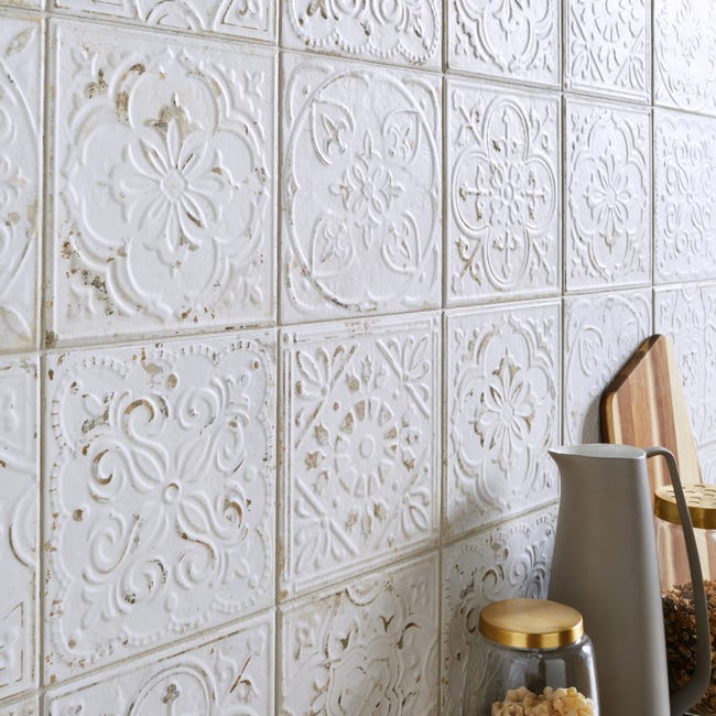 Wall tile Victoria white 20 x 20 cm